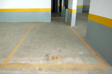 Apartamento à venda com 45m², 1 quarto e 1 vaga Apartamento à venda com 45m², 1 quarto e 1 vagaGaragem