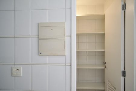 Apartamento à venda com 90m², 2 quartos e 2 vagasDespensa