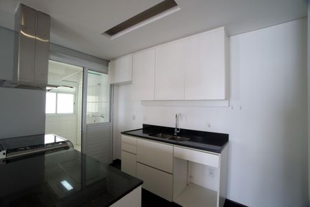 Apartamento à venda com 90m², 2 quartos e 2 vagasCozinha