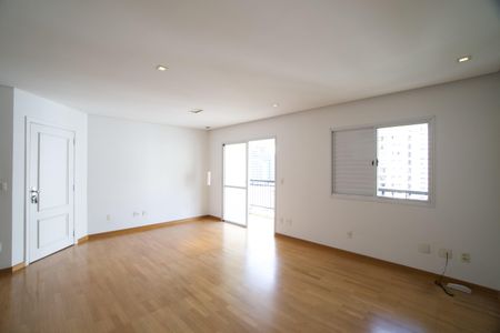 Apartamento à venda com 90m², 2 quartos e 2 vagasSala