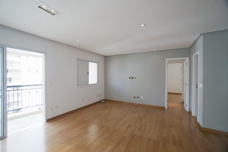 Apartamento à venda com 90m², 2 quartos e 2 vagasSala