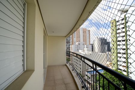 Apartamento à venda com 90m², 2 quartos e 2 vagasVaranda
