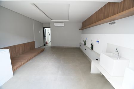 Apartamento à venda com 55m², 2 quartos e 2 vagasLavanderia