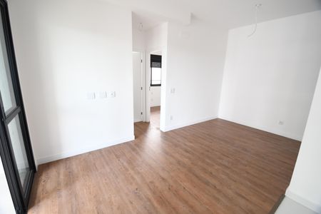 Sala de apartamento à venda com 2 quartos, 55m² em Taquaral, Campinas