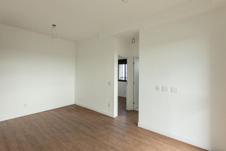 Sala  de apartamento à venda com 2 quartos, 55m² em Taquaral, Campinas