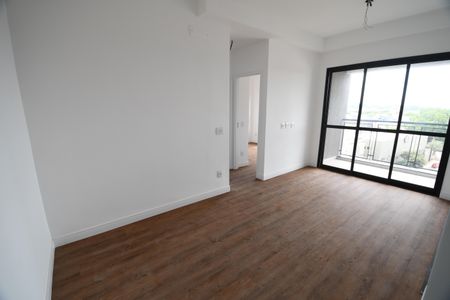 Sala de apartamento à venda com 2 quartos, 55m² em Taquaral, Campinas