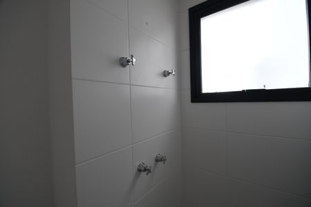 Apartamento à venda com 55m², 1 quarto e 2 vagasBanheiro