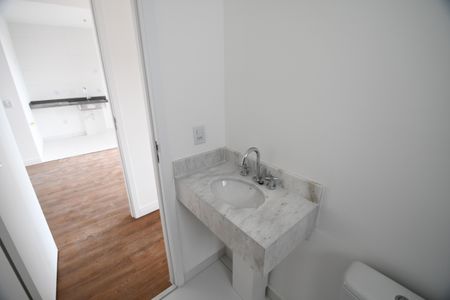 Apartamento à venda com 55m², 1 quarto e 2 vagasBanheiro