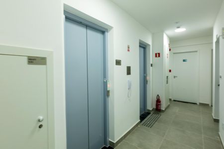 Apartamento à venda com 55m², 1 quarto e 2 vagas