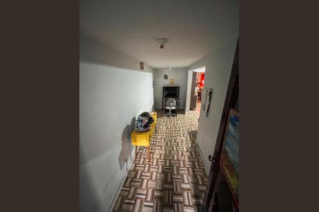 Casa à venda com 300m², 9 quartos e 2 vagasSala