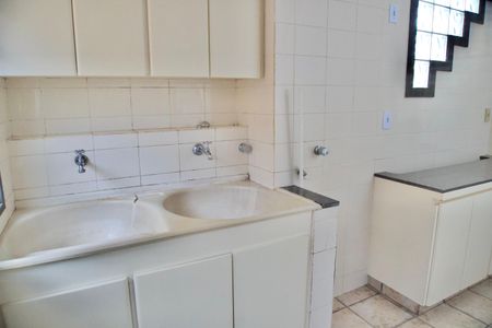 Casa à venda com 371m², 3 quartos e 3 vagasÁrea de Serviço