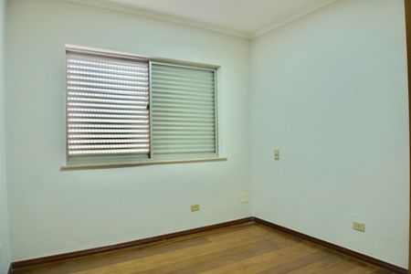 Casa à venda com 371m², 3 quartos e 3 vagasQuarto 3