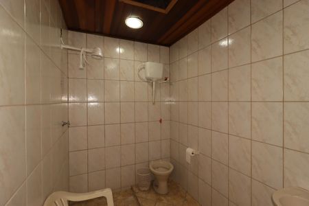 Casa à venda com 360m², 2 quartos e 3 vagasBanheiro da Área Gourmet