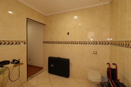 Casa à venda com 360m², 2 quartos e 3 vagasBanheiro da Suíte