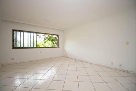 Sala de apartamento para alugar com 3 quartos, 119m² em Sqn 313, Brasília