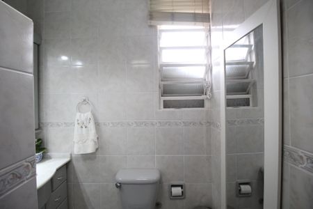 Apartamento à venda com 71m², 2 quartos e sem vagaBanheiro