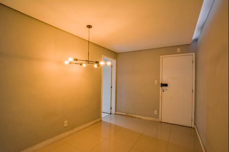 Sala de apartamento para alugar com 3 quartos, 65m² em Jardim Utinga, Santo André