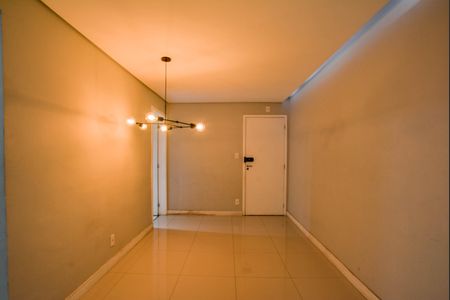 Sala de apartamento para alugar com 3 quartos, 65m² em Jardim Utinga, Santo André