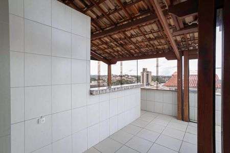 Apartamento à venda com 208m², 5 quartos e 2 vagasCobertura