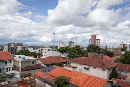 Apartamento à venda com 208m², 5 quartos e 2 vagasCobertura - Vista