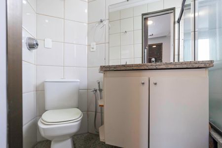 Apartamento à venda com 208m², 5 quartos e 2 vagasBanheiro da suíte 2