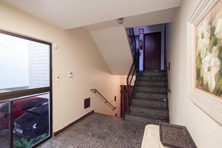 Apartamento à venda com 208m², 5 quartos e 2 vagasHall social