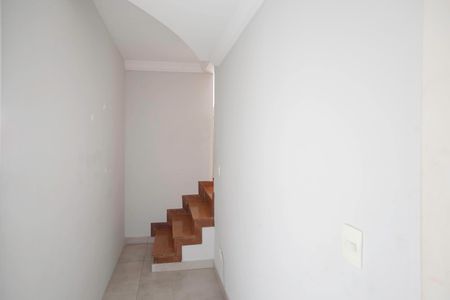 Apartamento à venda com 208m², 5 quartos e 2 vagasEscada