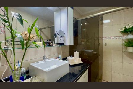 Apartamento para alugar com 80m², 2 quartos e sem vagaBanheiro