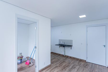 Apartamento para alugar com 40m², 2 quartos e sem vagaSala, cozinha e área de serviço