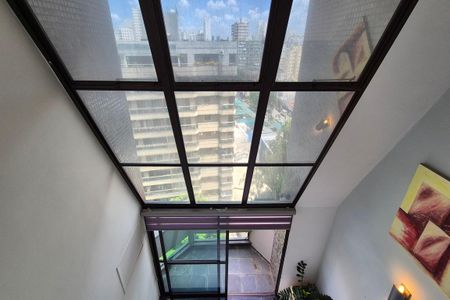 Vista do Quarto  de apartamento para alugar com 1 quarto, 65m² em Cambuí, Campinas