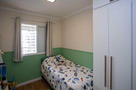 Apartamento à venda com 81m², 3 quartos e 2 vagasQuarto 2