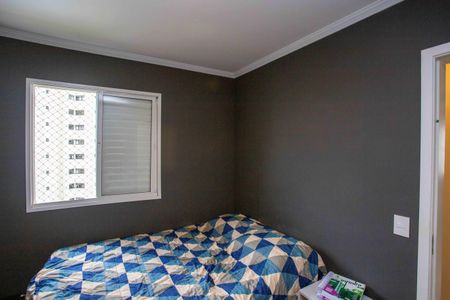 Apartamento à venda com 81m², 3 quartos e 2 vagasQuarto 3