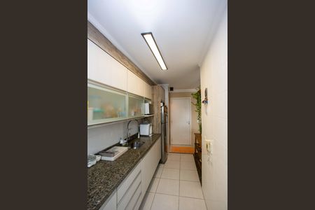 Apartamento à venda com 81m², 3 quartos e 2 vagasCozinha