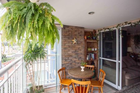 Apartamento à venda com 81m², 3 quartos e 2 vagasVaranda gourmet