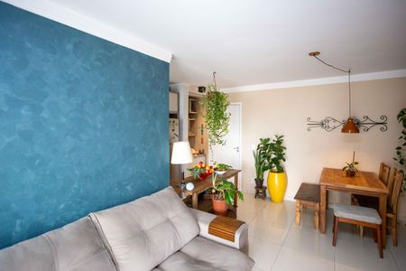 Apartamento à venda com 81m², 3 quartos e 2 vagasSala