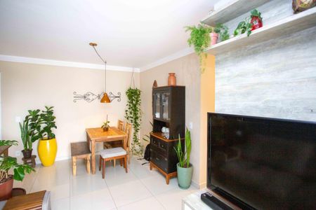 Apartamento à venda com 81m², 3 quartos e 2 vagasSala