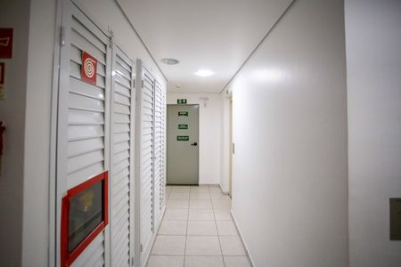 Apartamento à venda com 81m², 3 quartos e 2 vagasHall de entrada