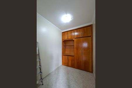 Apartamento para alugar com 280m², 5 quartos e 3 vagasQuarto 4 (serviço 1)