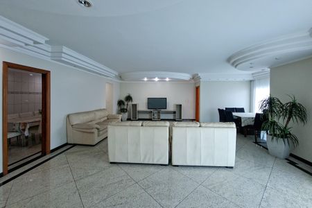 Apartamento para alugar com 280m², 5 quartos e 3 vagasSala