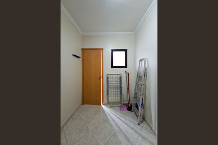 Apartamento para alugar com 280m², 5 quartos e 3 vagasQuarto 4 (serviço 1)