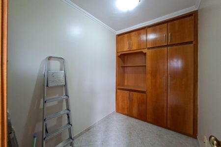 Apartamento para alugar com 280m², 5 quartos e 3 vagasQuarto 4 (serviço 1)