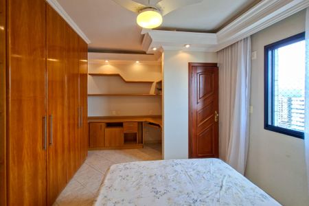 Apartamento para alugar com 280m², 5 quartos e 3 vagasQuarto 2