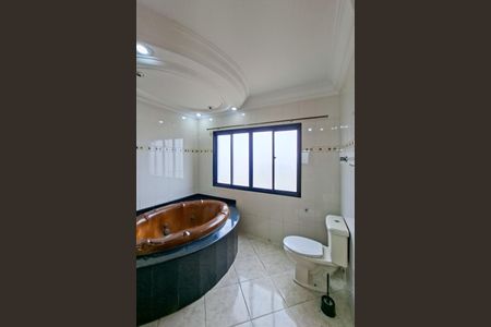 Apartamento para alugar com 280m², 5 quartos e 3 vagasBanheiro da Suíte