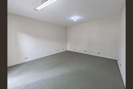 Casa à venda com 240m², 3 quartos e 2 vagas