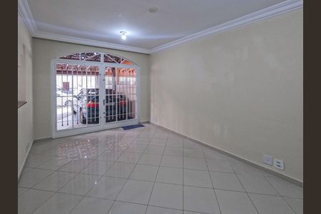 Casa à venda com 3 quartos, 240m² em Chácara Inglesa, São Paulo