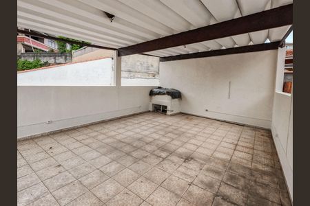 Casa à venda com 240m², 3 quartos e 2 vagas