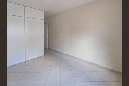 Casa à venda com 240m², 3 quartos e 2 vagas