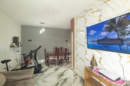 Casa para alugar com 300m², 2 quartos e 2 vagas Casa para alugar com 300m², 2 quartos e 2 vagasSala