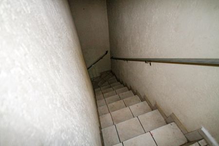 Casa para alugar com 290m², 3 quartos e 2 vagasEscada