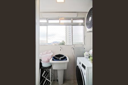 Apartamento à venda com 55m², 2 quartos e 1 vagaÁrea de Serviço